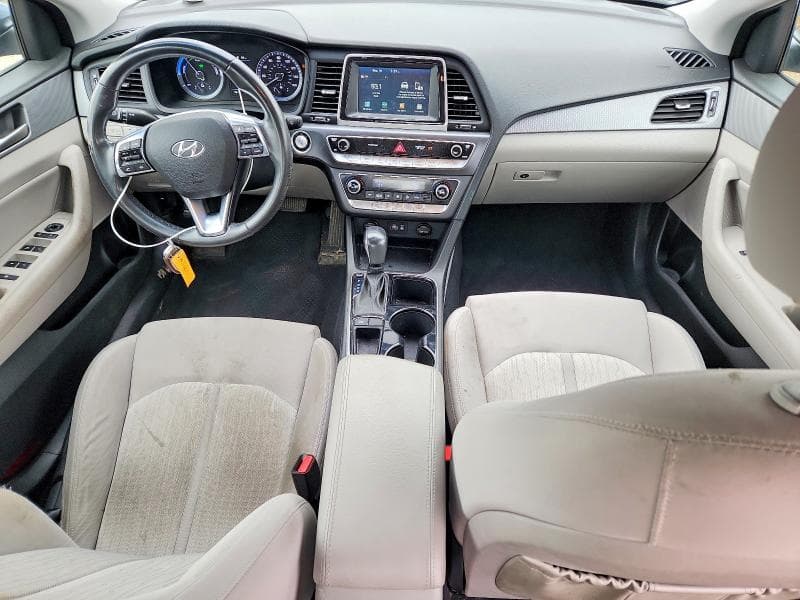 2018 HYUNDAI SONATA HYBRID SE 8