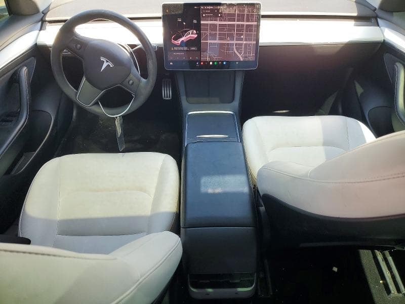 2021 TESLA MODEL 3 8