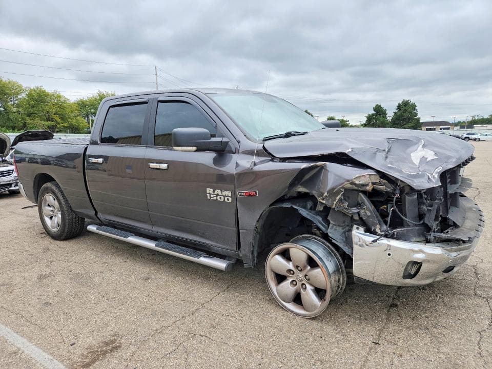 2018 RAM 1500 SLT 4