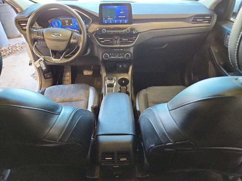 2020 FORD ESCAPE TITANIUM 8