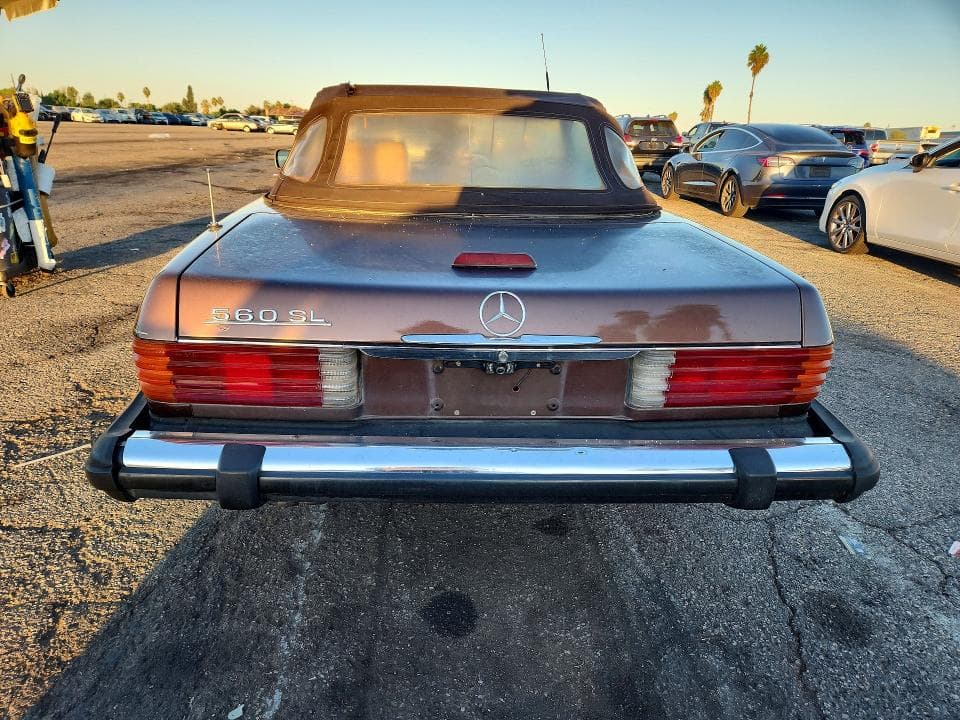 1980 MERCEDES-BENZ SL 6