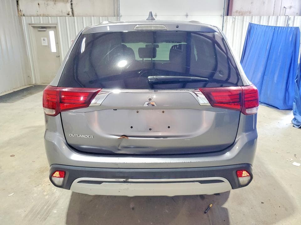 2020 MITSUBISHI OUTLANDER ES 6