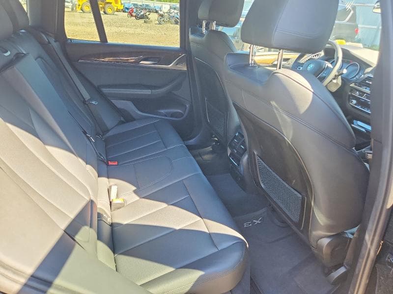 2018 BMW X3 XDRIVE30I 11