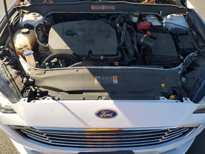 2017 FORD FUSION SE 11