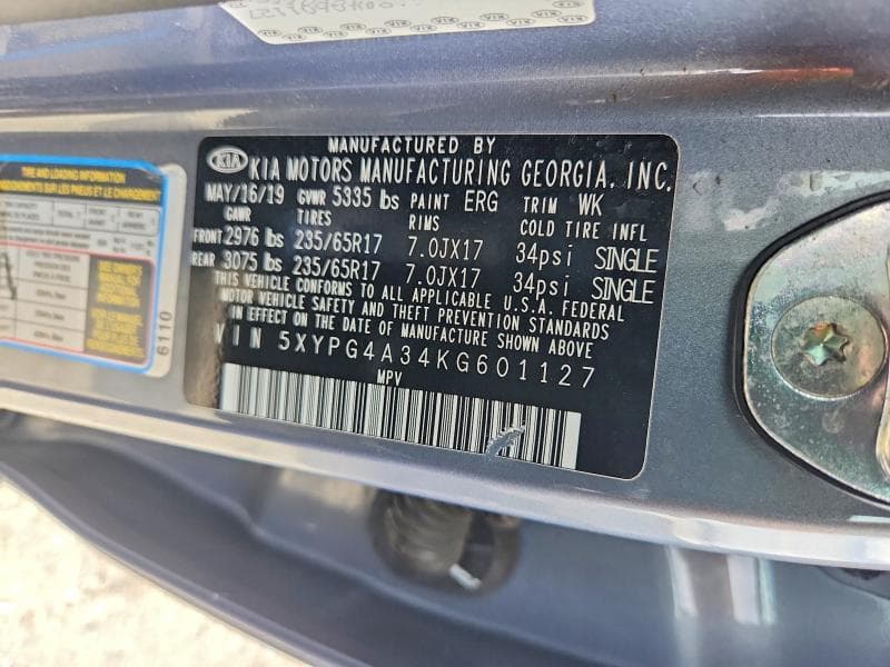 2019 KIA SORENTO LX 13