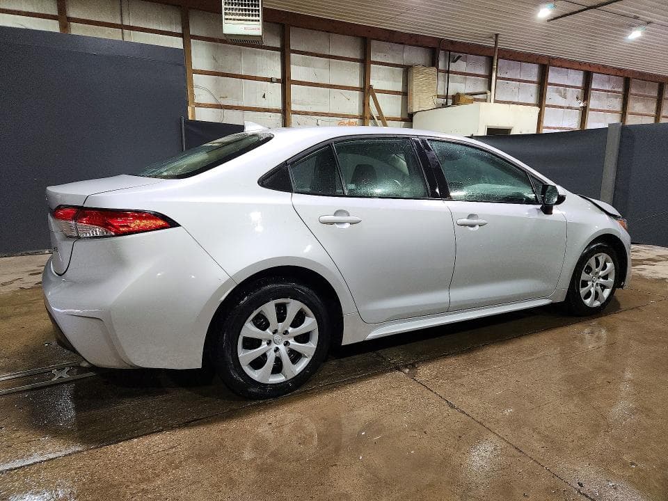 2024 TOYOTA COROLLA LE 3