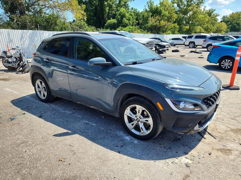 2022 HYUNDAI KONA SEL 4