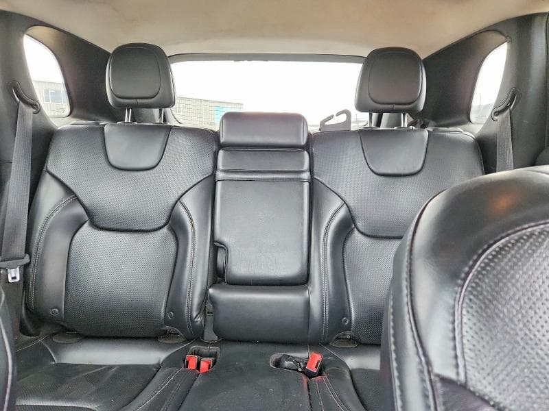 2019 JEEP CHEROKEE LIMITED 10