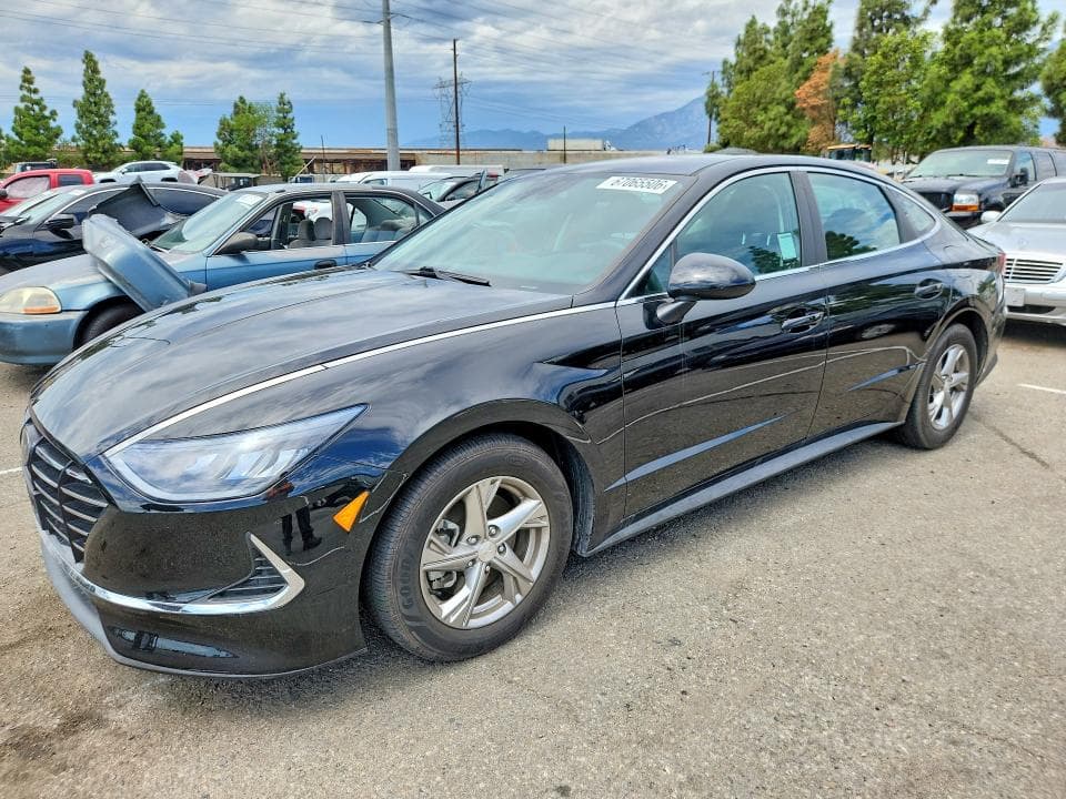 2021 HYUNDAI SONATA SE