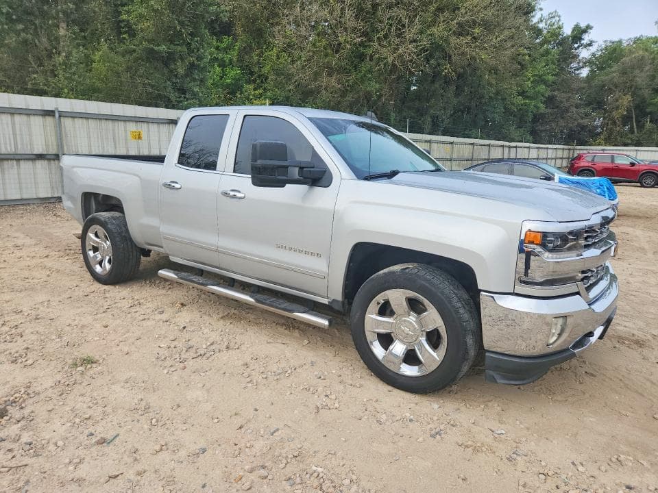 2017 CHEVROLET SILVERADO C1500 LTZ 4