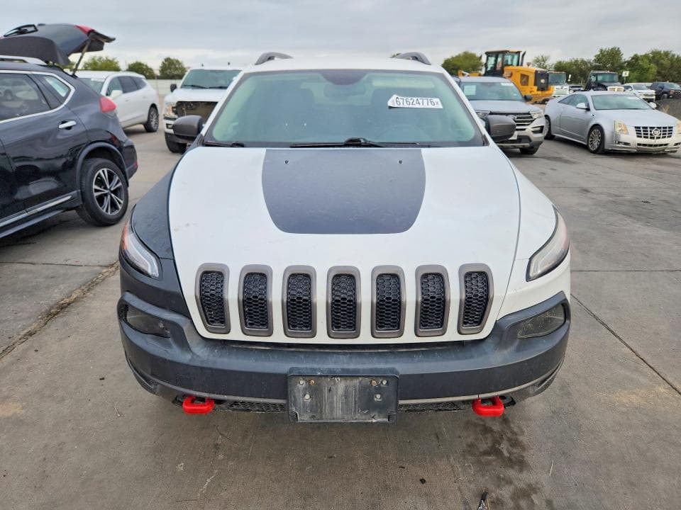 2017 JEEP CHEROKEE TRAILHAWK 5