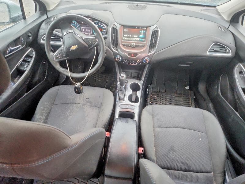 2017 CHEVROLET CRUZE LT 8