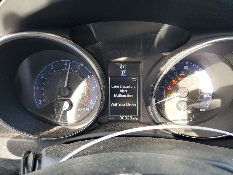 2017 TOYOTA COROLLA IM BASE 9