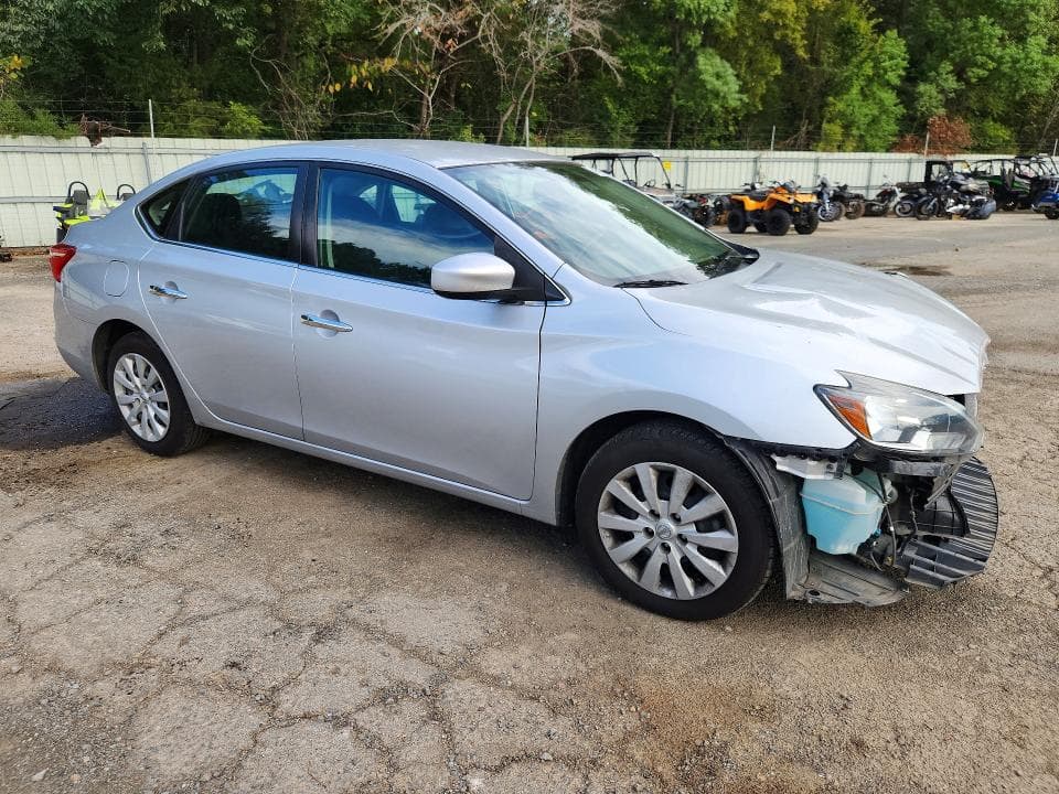2018 NISSAN SENTRA S 4