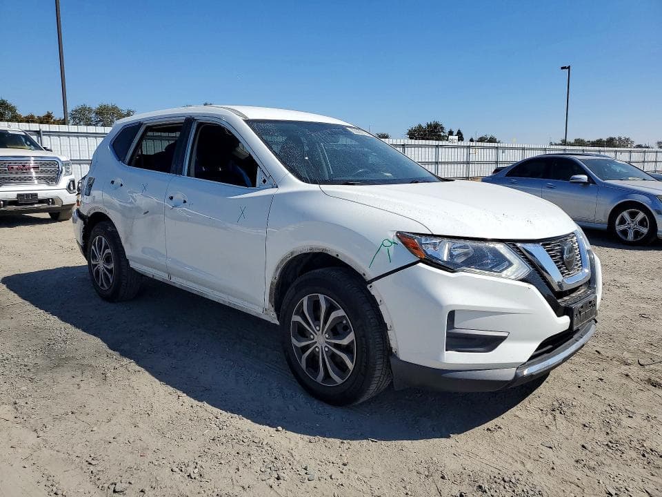 2018 NISSAN ROGUE S 4