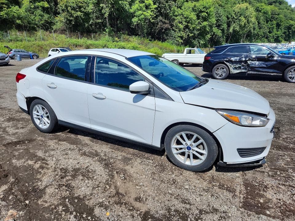 2018 FORD FOCUS SE 4