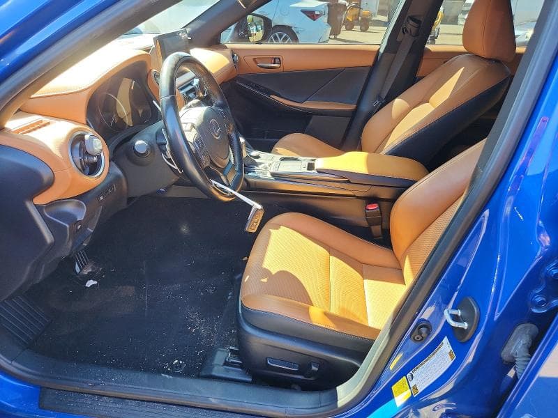 2021 LEXUS IS 300 7