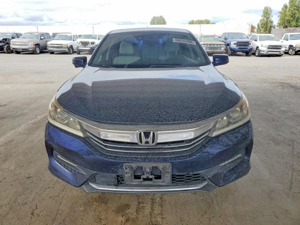 2017 HONDA ACCORD EX 5