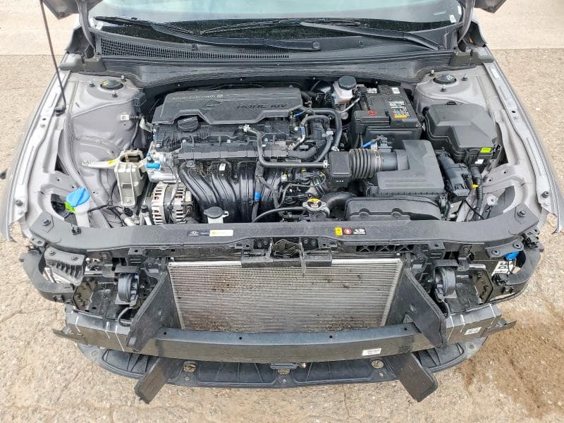 2025 HYUNDAI ELANTRA SEL 11