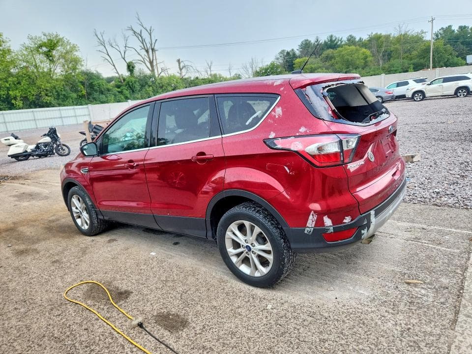 2017 FORD ESCAPE SE 2
