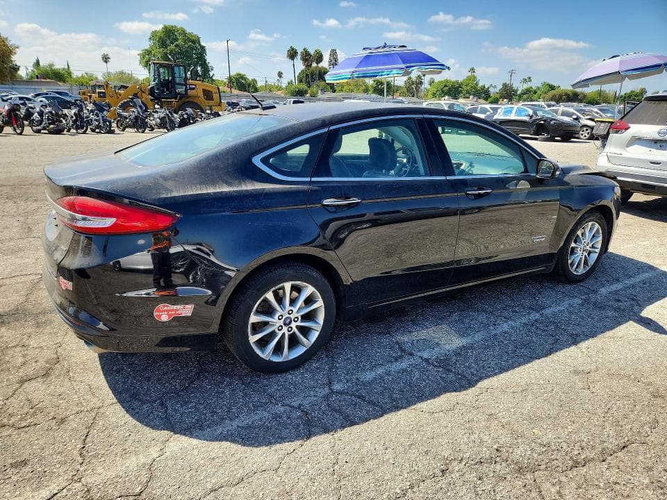 2017 FORD FUSION SE PHEV 3