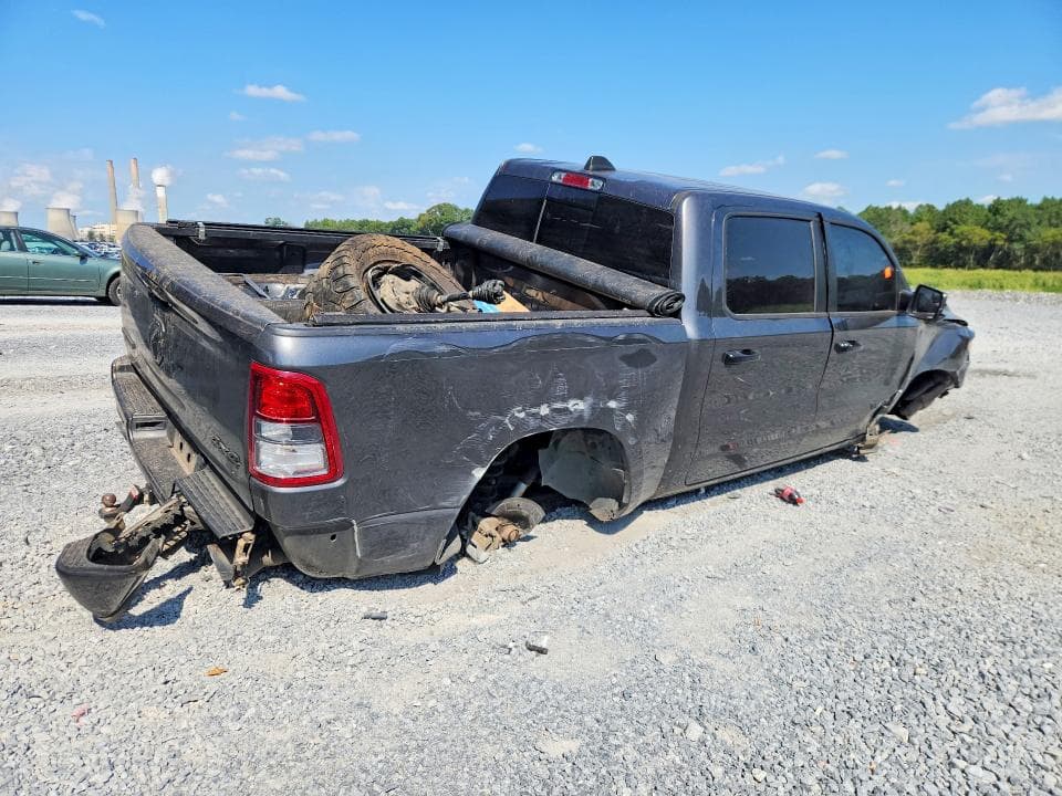 2024 RAM 1500 BIG HORN/LONE STAR 3