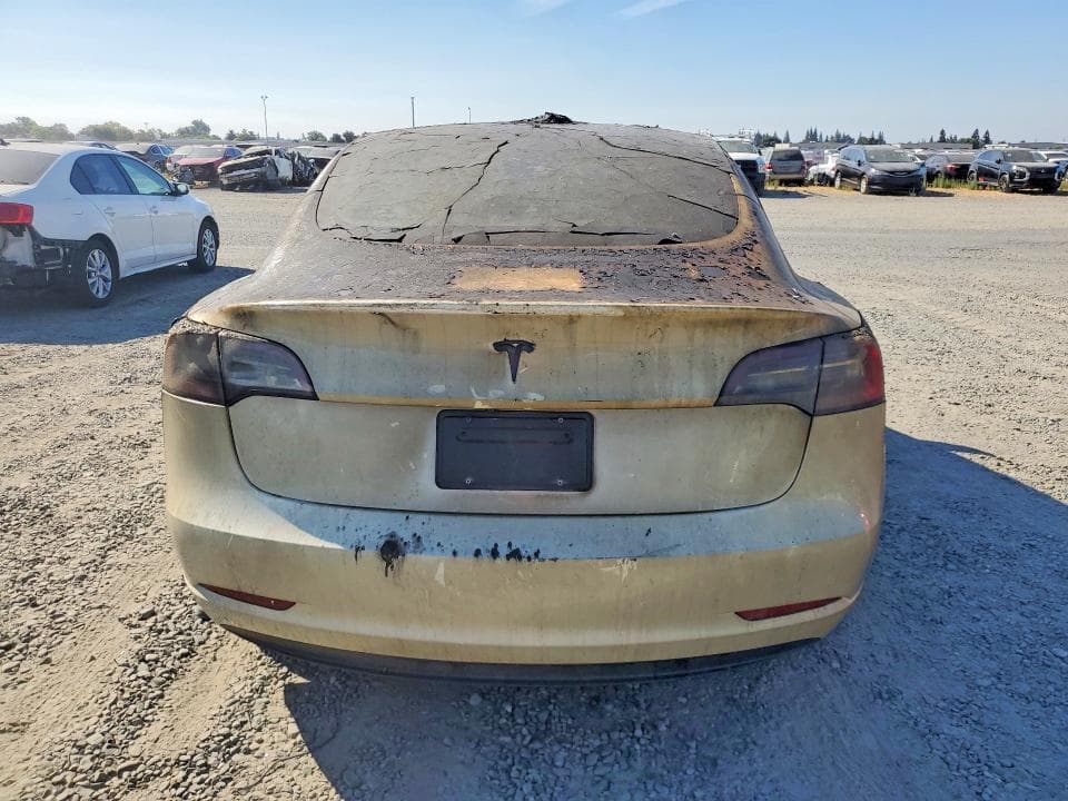 2023 TESLA MODEL 3 6