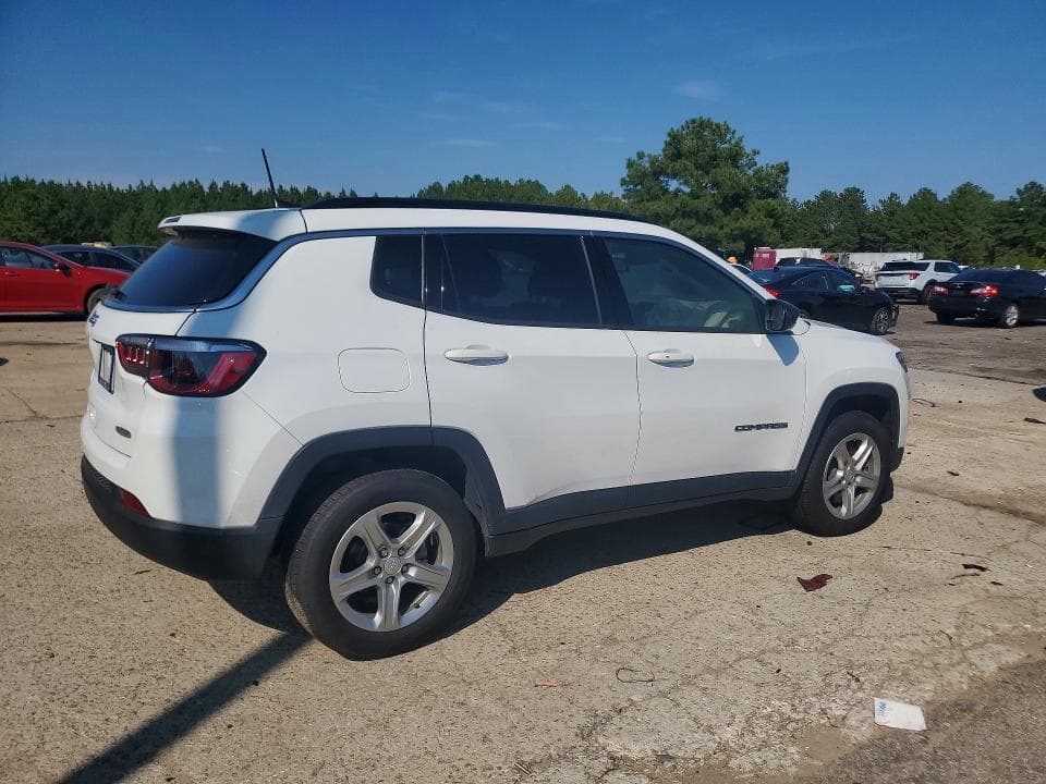 2023 JEEP COMPASS LATITUDE 3