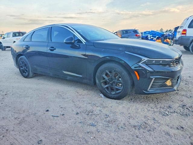 2026 KIA K5 LXS 4