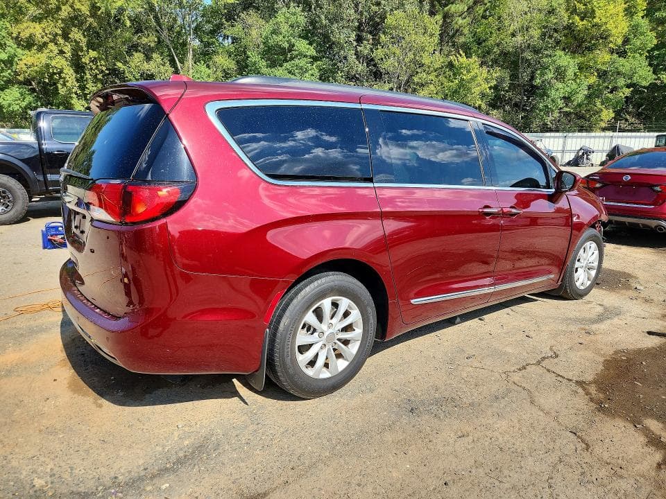 2017 CHRYSLER PACIFICA TOURING L 3