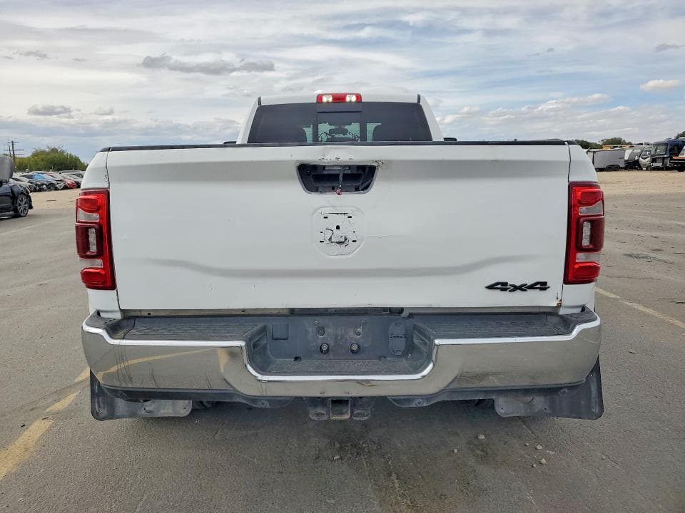 2023 RAM 3500 TRADESMAN 6
