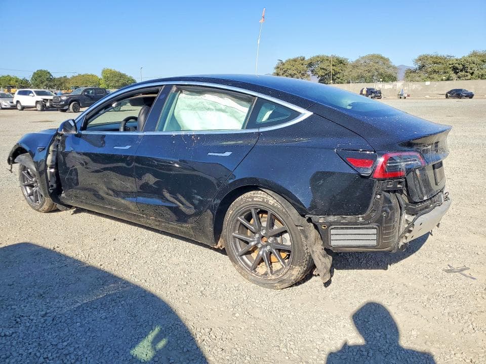 2020 TESLA MODEL 3 2
