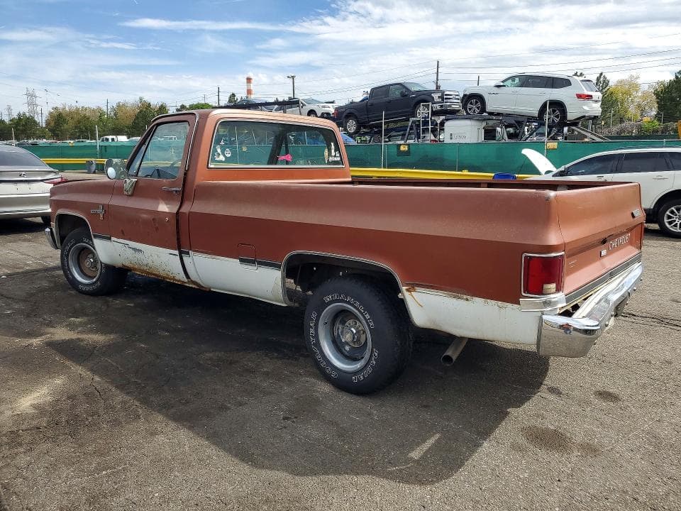 1982 CHEVROLET C10 2