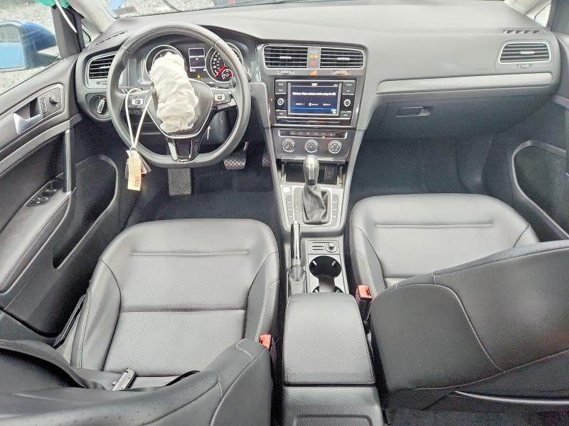 2021 VOLKSWAGEN GOLF 8