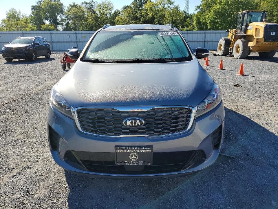 2020 KIA SORENTO S 5