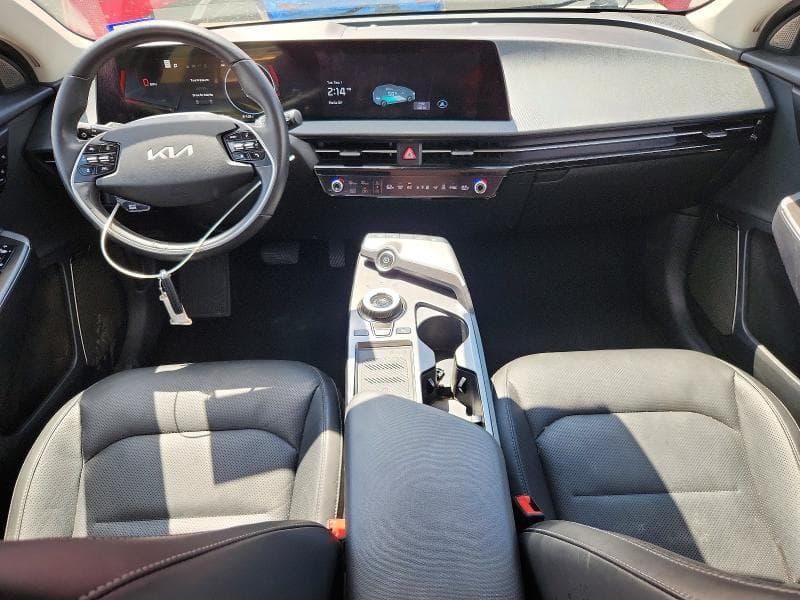 2023 KIA EV6 WIND 8
