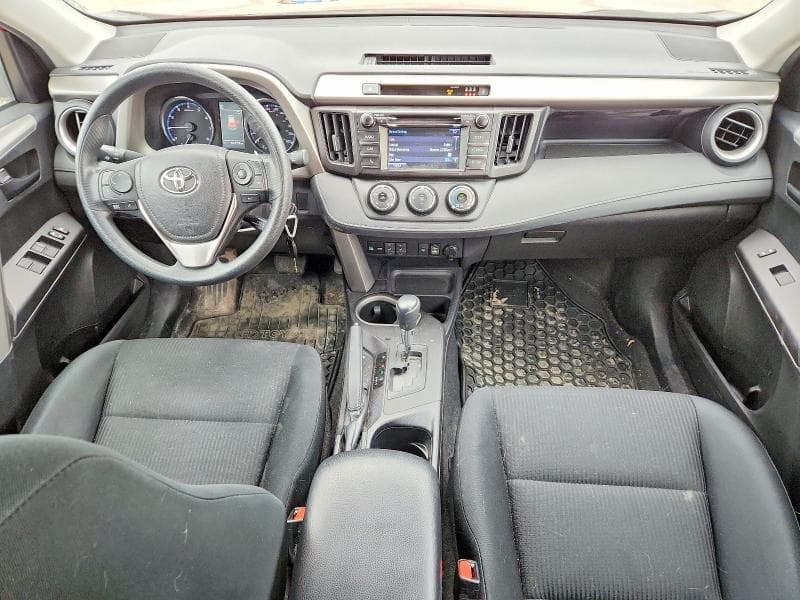 2017 TOYOTA RAV4 LE 8