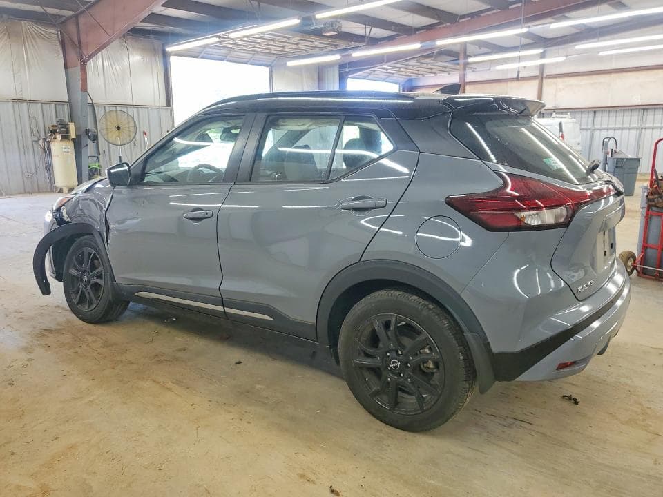 2022 NISSAN KICKS SR 2
