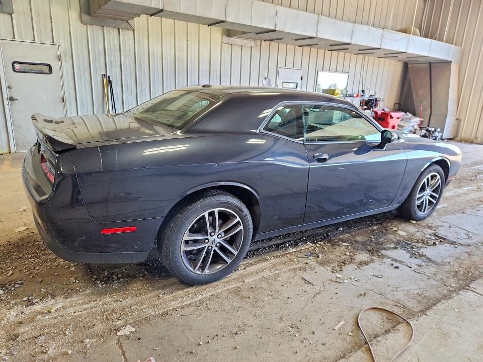 2019 DODGE CHALLENGER SXT 3