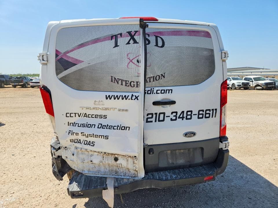2017 FORD TRANSIT T-250 6