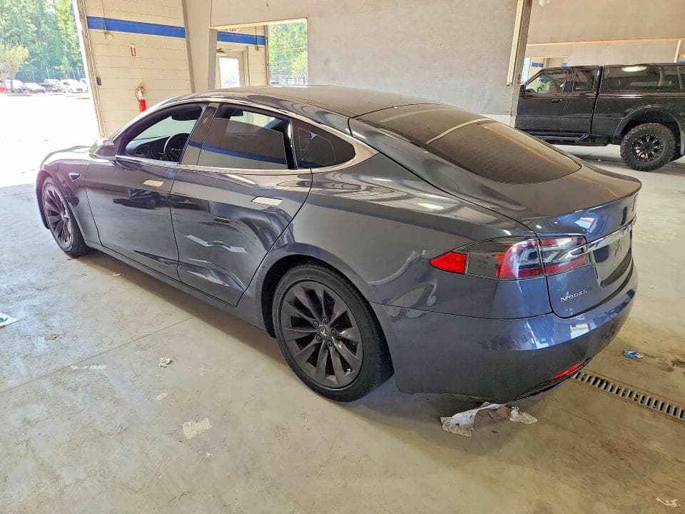 2018 TESLA MODEL S 2