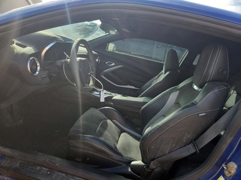 2023 CHEVROLET CAMARO LT1 7