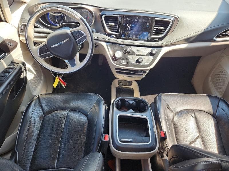 2018 CHRYSLER PACIFICA LIMITED 8