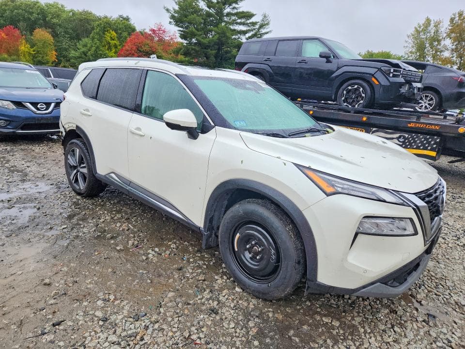 2021 NISSAN ROGUE SL 4