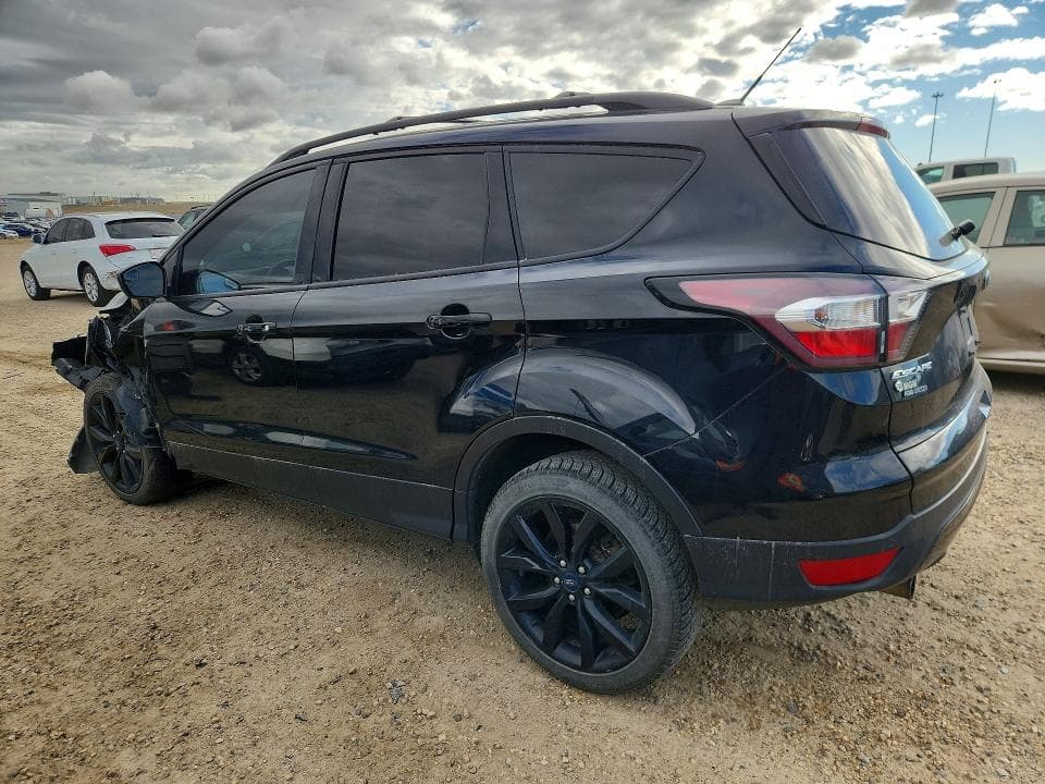 2017 FORD ESCAPE SE 2