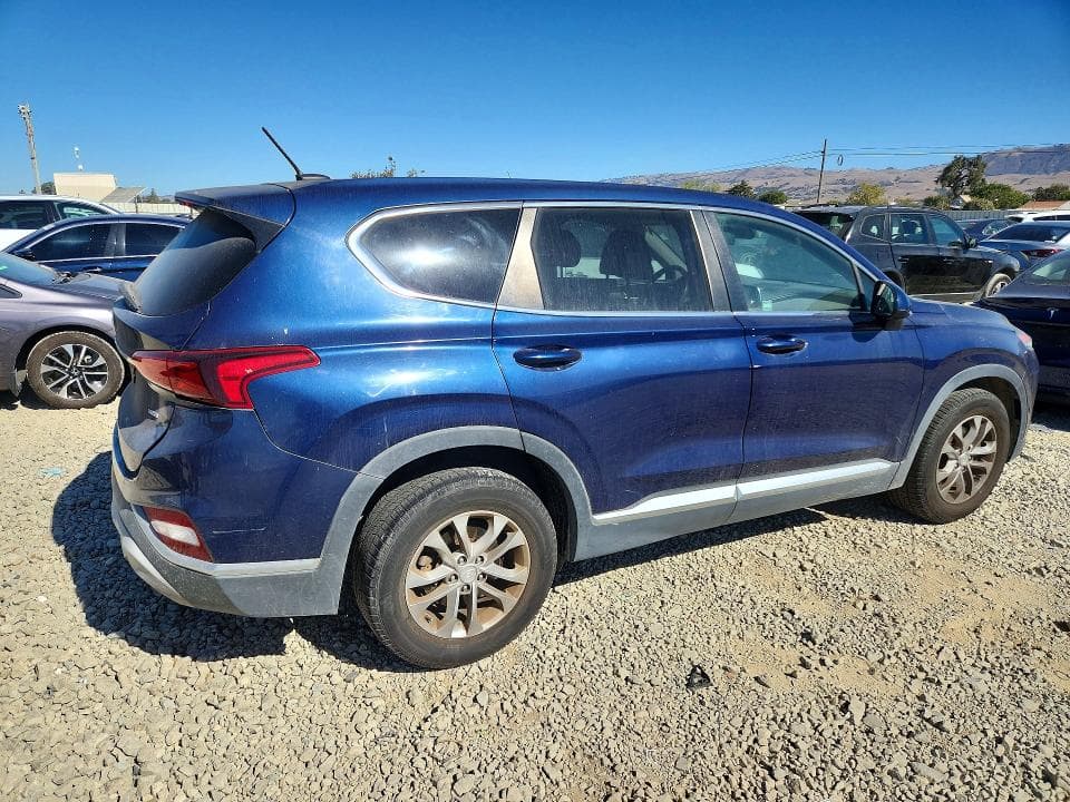 2019 HYUNDAI SANTA FE SE 3