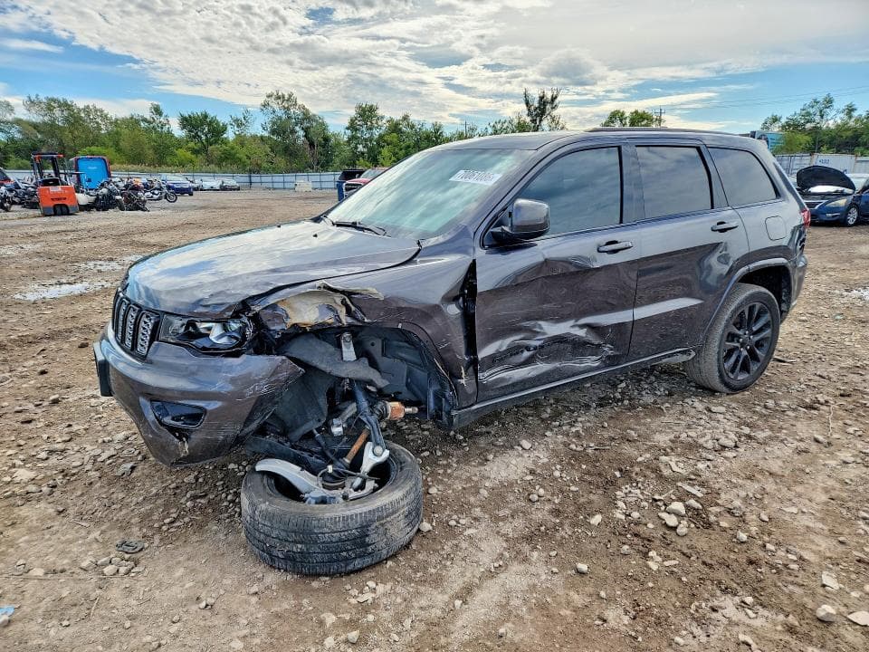 2021 JEEP GRAND CHEROKEE LAREDO - 1