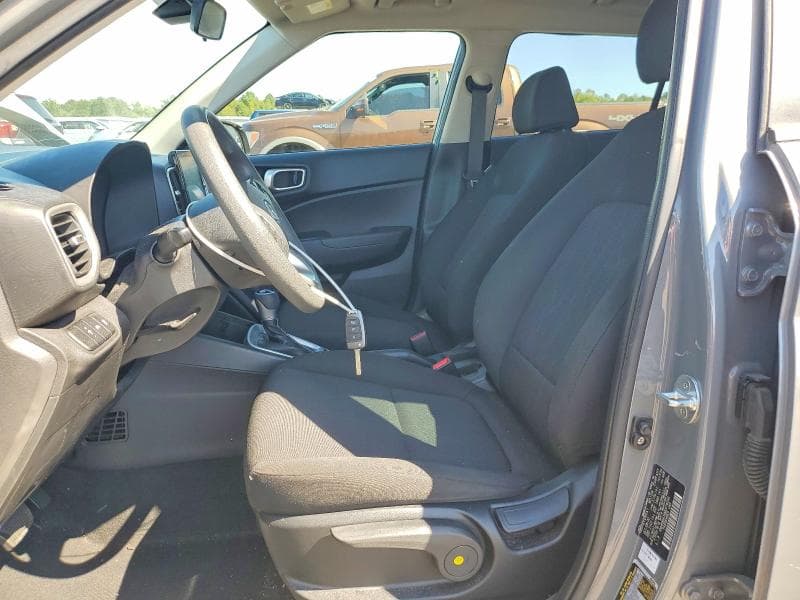 2021 HYUNDAI VENUE SE 7
