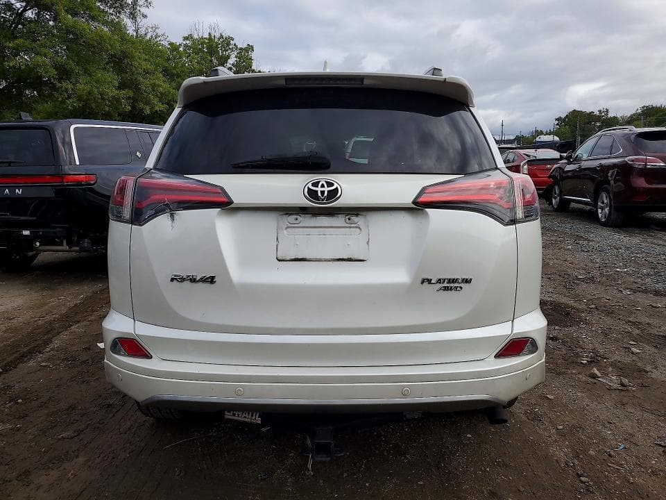 2017 TOYOTA RAV4 PLATINUM 6