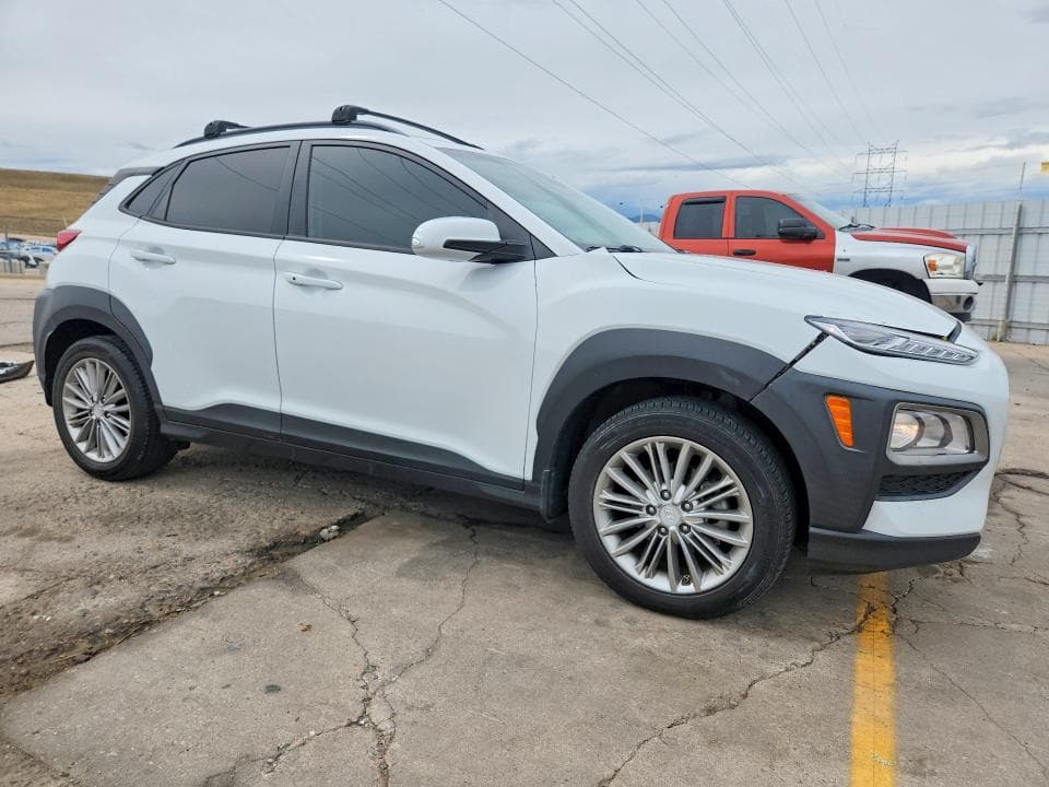 2021 HYUNDAI KONA SEL 4